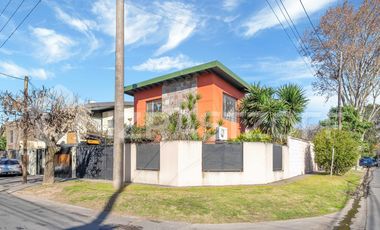 Casa en Beccar de 4 ambientes.