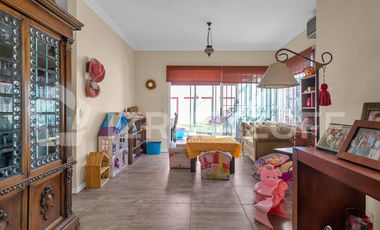 Casa en Beccar de 4 ambientes.