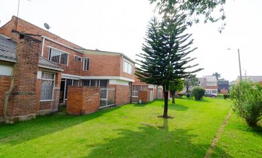 VENTA CASA NIZA PARA REMODELAR