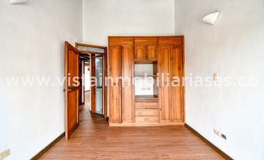 Arriendo Casa Comercial Sector Avenida Paralela/La Arboleda, Manizales