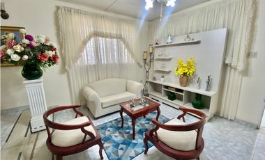 SE VENDE AMPLIA CASA EN EL BARRIO EL JARDIN, SANTA MARTA