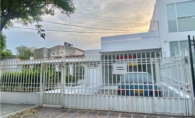 SE VENDE AMPLIA CASA EN EL BARRIO EL JARDIN, SANTA MARTA