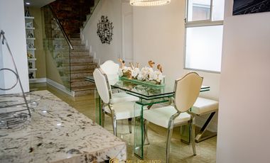 Apartamento en Arriendo Amoblada PH en Envigado, Zuniga