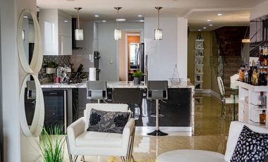 Apartamento en Arriendo Amoblada PH en Envigado, Zuniga