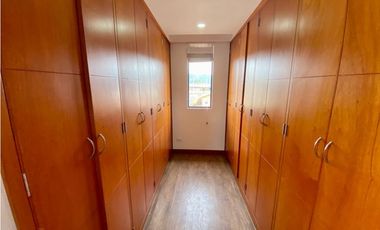 SE VENDE O ARRIENDA CASA CAMPESTRE EN CAJICA