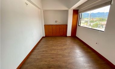 SE VENDE O ARRIENDA CASA CAMPESTRE EN CAJICA