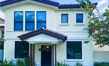 Venta de casa en Panamá Pacífica, River Valley