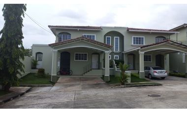 Se Vende Casa en Villa Lucre $ 290 K