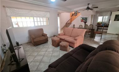 Venta de Casa Altos de Panama (PD)
