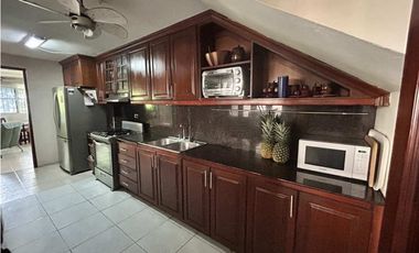HERMOSA CASA UNIFAMILIAR 4 REC+CBE CONDADO DEL REY