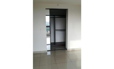 Vendo en Condado del Rey Ph Country Club # 2103 avd