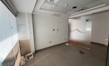 Local Comercial en Arriendo en STRIP CENTER, GRAN FLUJO¡¡¡¡EL RODEO CON EL GABINO¡¡¡¡ EXCELENTE EXPOSICION