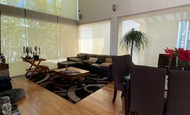 VENDO CASA EN ESQUINA LOMAS DE ANGELOPOLIS 2