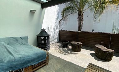 VENDO CASA EN ESQUINA LOMAS DE ANGELOPOLIS 2