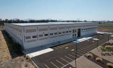 BODEGA EN RENTA  EN IRAPUATO DENTRO DE  PARQUE 9,750m2