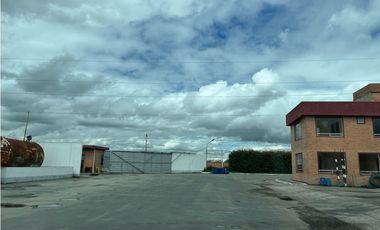 LOTE DE 4.800 M2 EN ARRIENDO, VIA SIBERIA