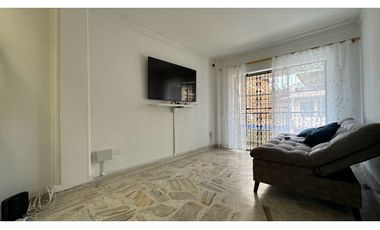 Casa de tres pisos en venta Barrio Las Américas Palmira Valle Colombia