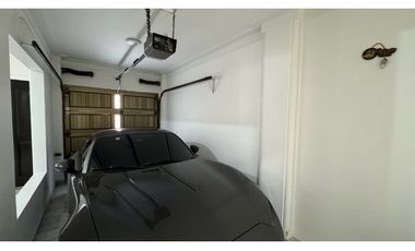 Casa de tres pisos en venta Barrio Las Américas Palmira Valle Colombia