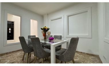 Casa de tres pisos en venta Barrio Las Américas Palmira Valle Colombia