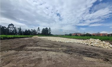 ACSI 914A Lote en arriendo, Parque industrial, Madrid