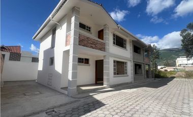 Casa nueva de Venta en Ibarra  db