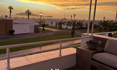 PRECIOSA CASA DE PLAYA EN VENTA CON VISTA AL MAR, LAS GAVIOTAS, ASIA