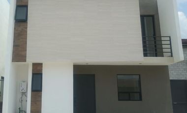 RESIDENCIA EN VENTA EN FRACCIONAMIENTO LOS OLIVOS GOMEZ PALACIO DGO