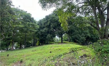 Venta de terreno en Altos de Curundu GTA