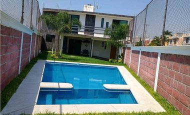 CASA EN RENTA CON ALBERCA PROPIA PARA FIN DE SEMANA EN XOCHITEPEC
