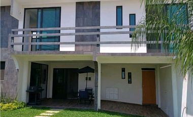 CASA EN RENTA CON ALBERCA PROPIA PARA FIN DE SEMANA EN XOCHITEPEC