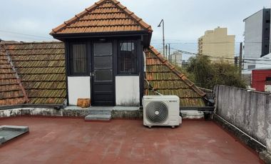 Casa en venta en Quilmes Este