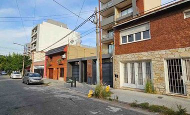 Venta PH Casa en Bernal 3 amb  cochera BERNAL ESTE