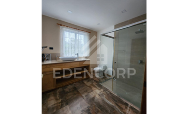 Casa estilo Inglés en Manglaralto