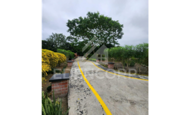 Casa estilo Inglés en Manglaralto