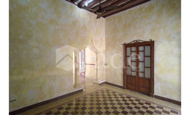 EN VENTA, Casa Colonial en Centro Histórico de Campeche