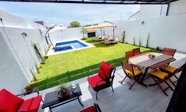 Se vende casa equipada en Tequesquitengo