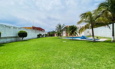 CASA EN VENTA, YAUTEPEC A 10 MINUTOS DE LAS ESTACAS