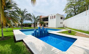 CASA EN VENTA, YAUTEPEC A 10 MINUTOS DE LAS ESTACAS