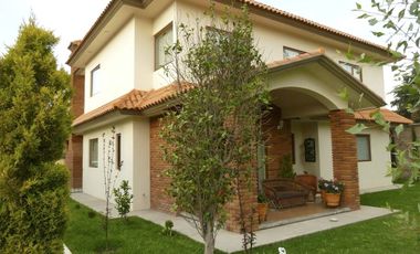 Casa en venta en Valle de Zamarrero en Zinacantepec, Estado de México