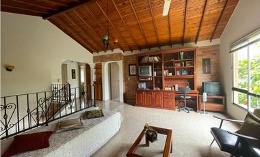 Casa de 2 niveles en venta, San Jerónimo, Antioquia