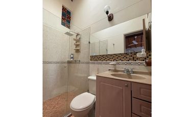 Casa de 2 niveles en venta, San Jerónimo, Antioquia