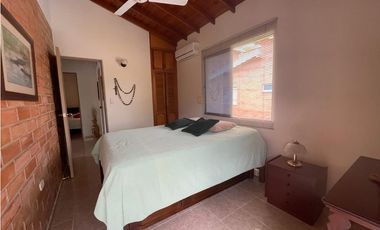 Casa de 2 niveles en venta, San Jerónimo, Antioquia