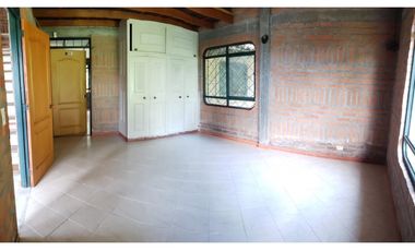 Se VENDE HERMOSA CASA CAMPESTRE EN CERRITOS