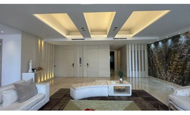VENDO APARTAMENTO DE LUJO EN BARRIO EL GOLF