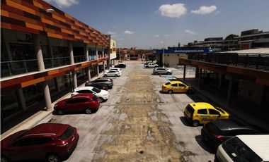 LOCAL EN ALQUILER EN PLANTA BAJA PLAZA PREMIER