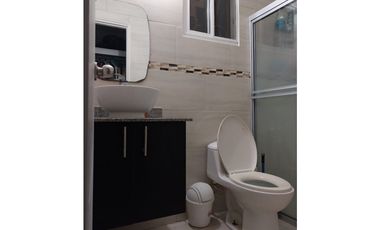ALQUILO HERMOSA CASA RESIDENCIAL EN VISTA VERDE $700!!!