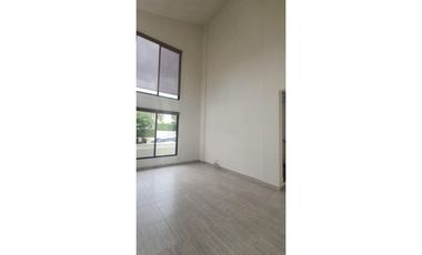 Se alquila o se vende hermosa casa ubicada en Panama Pacífico. (IH)