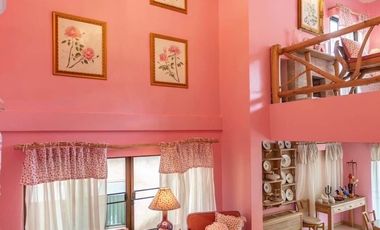 English style villa in the Belle Villa Resort project