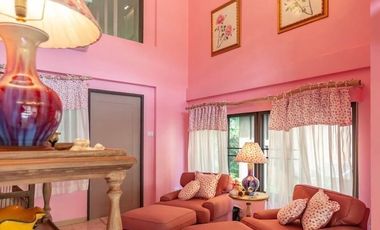 English style villa in the Belle Villa Resort project
