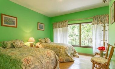 English style villa in the Belle Villa Resort project